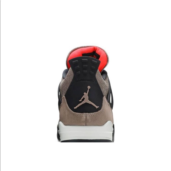 Air Jordan 4 Retro ‘Taupe Haze’